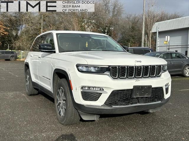 used 2023 Jeep Grand Cherokee car, priced at $35,899