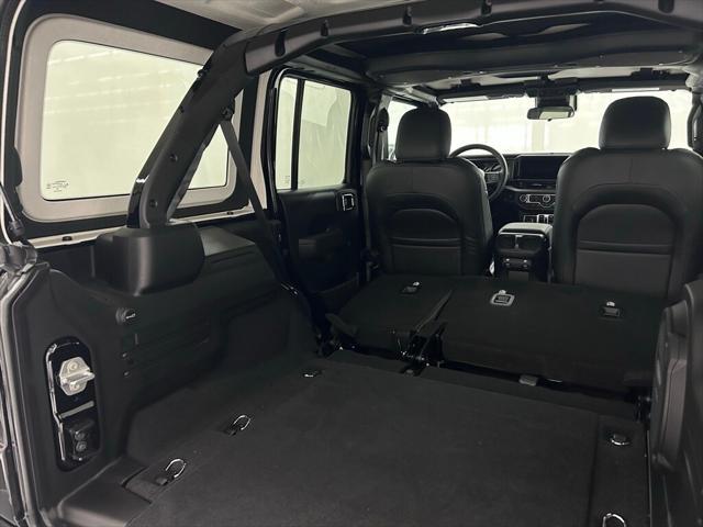 new 2025 Jeep Wrangler car, priced at $54,493