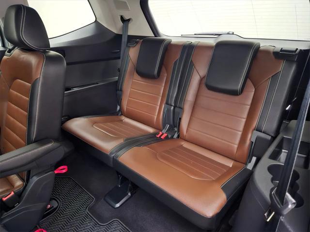 used 2023 Volkswagen Atlas car, priced at $40,999