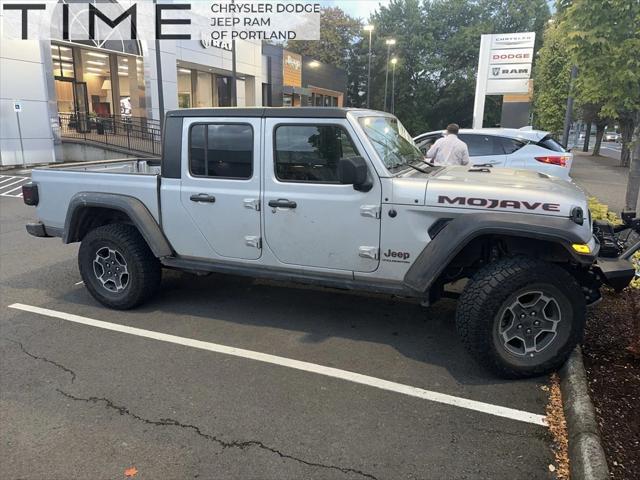 used 2023 Jeep Gladiator car, priced at $43,622