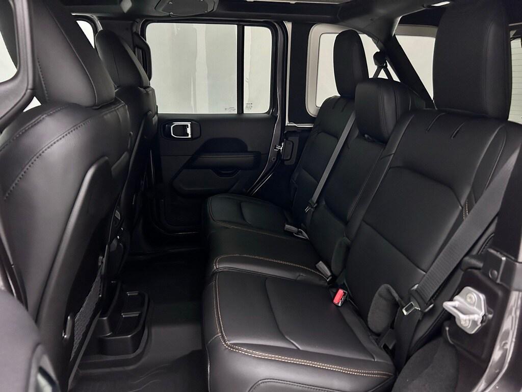 new 2025 Jeep Wrangler car, priced at $53,472