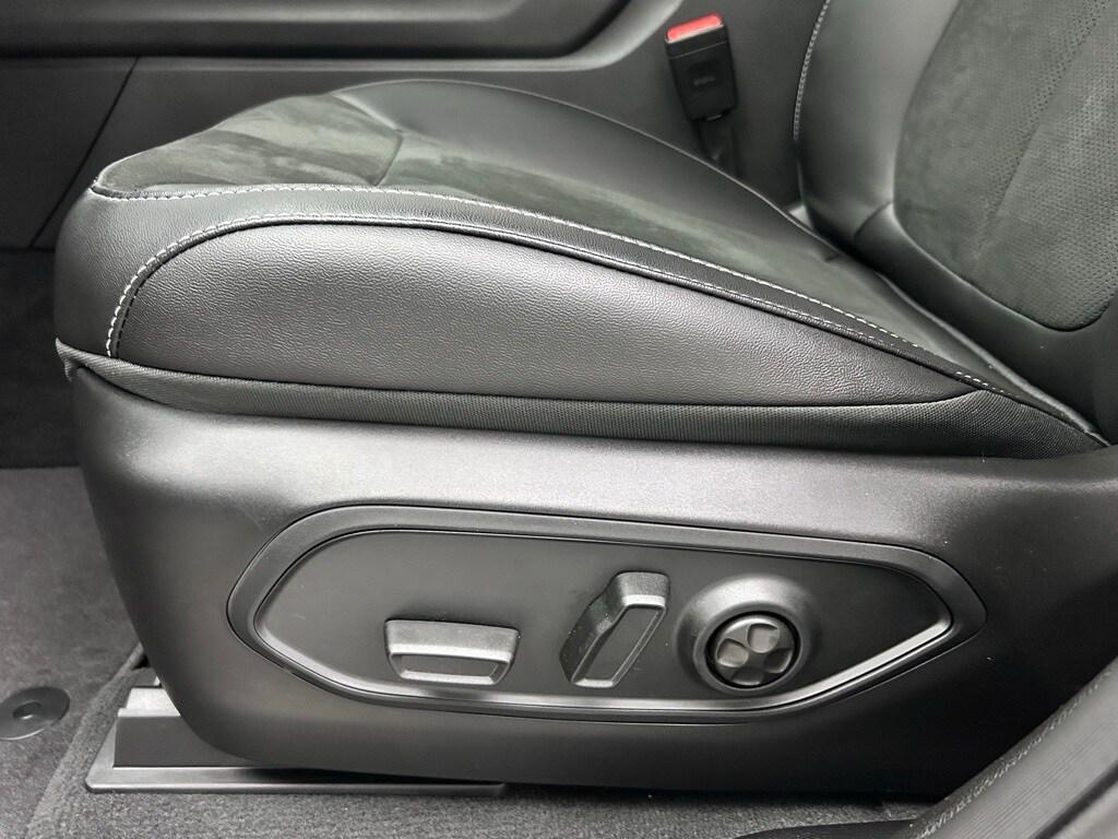new 2025 Jeep Grand Cherokee L car, priced at $40,824
