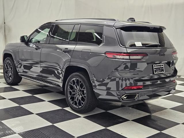 new 2025 Jeep Grand Cherokee L car, priced at $75,195