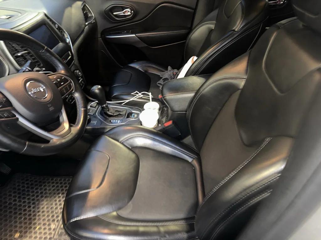 used 2019 Jeep Cherokee car, priced at $11,880