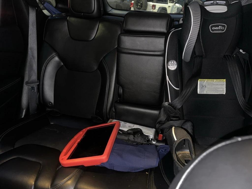 used 2019 Jeep Cherokee car, priced at $11,880