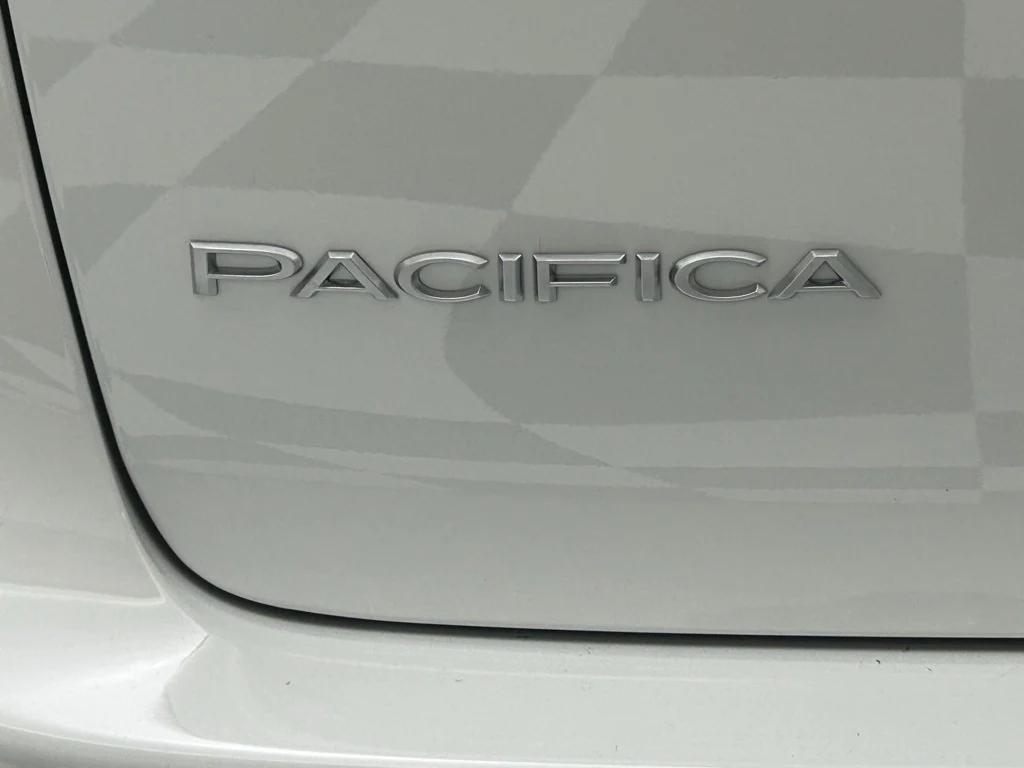 new 2025 Chrysler Pacifica car, priced at $49,245