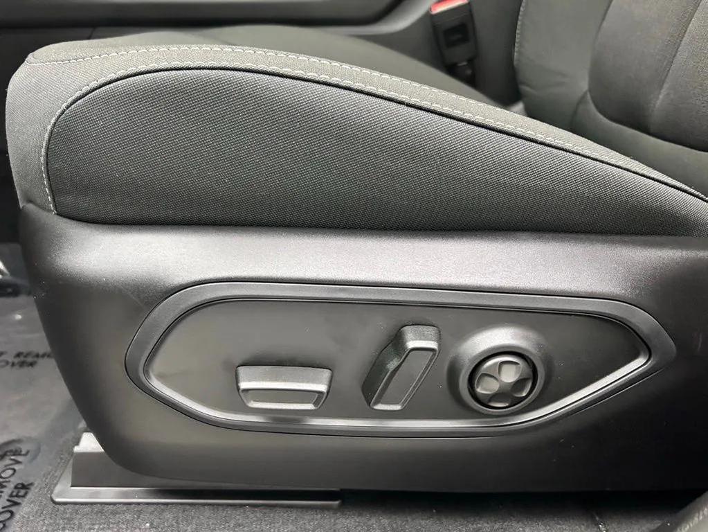 new 2025 Jeep Grand Cherokee car, priced at $31,448