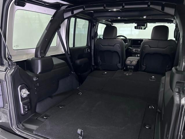 new 2025 Jeep Wrangler car, priced at $64,490