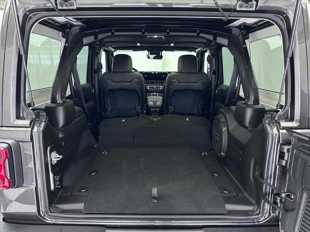 new 2025 Jeep Wrangler car, priced at $64,490