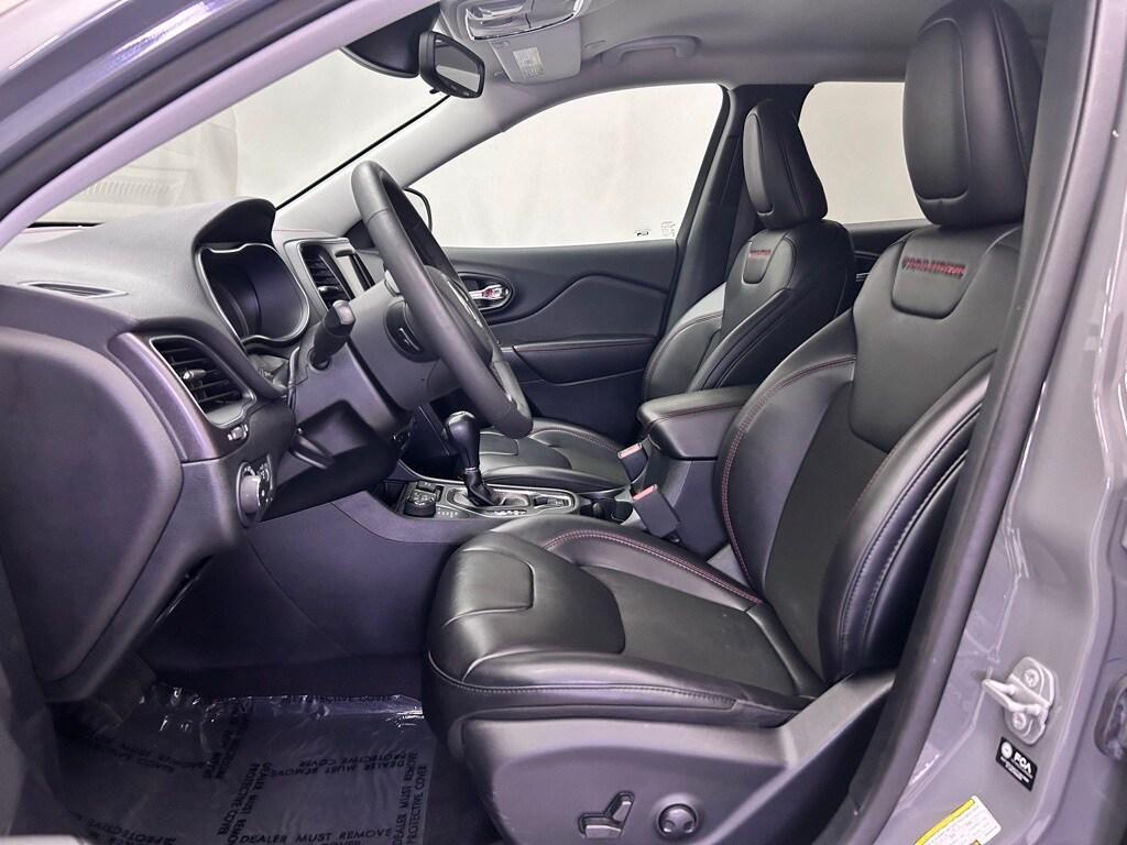 used 2022 Jeep Cherokee car, priced at $22,988