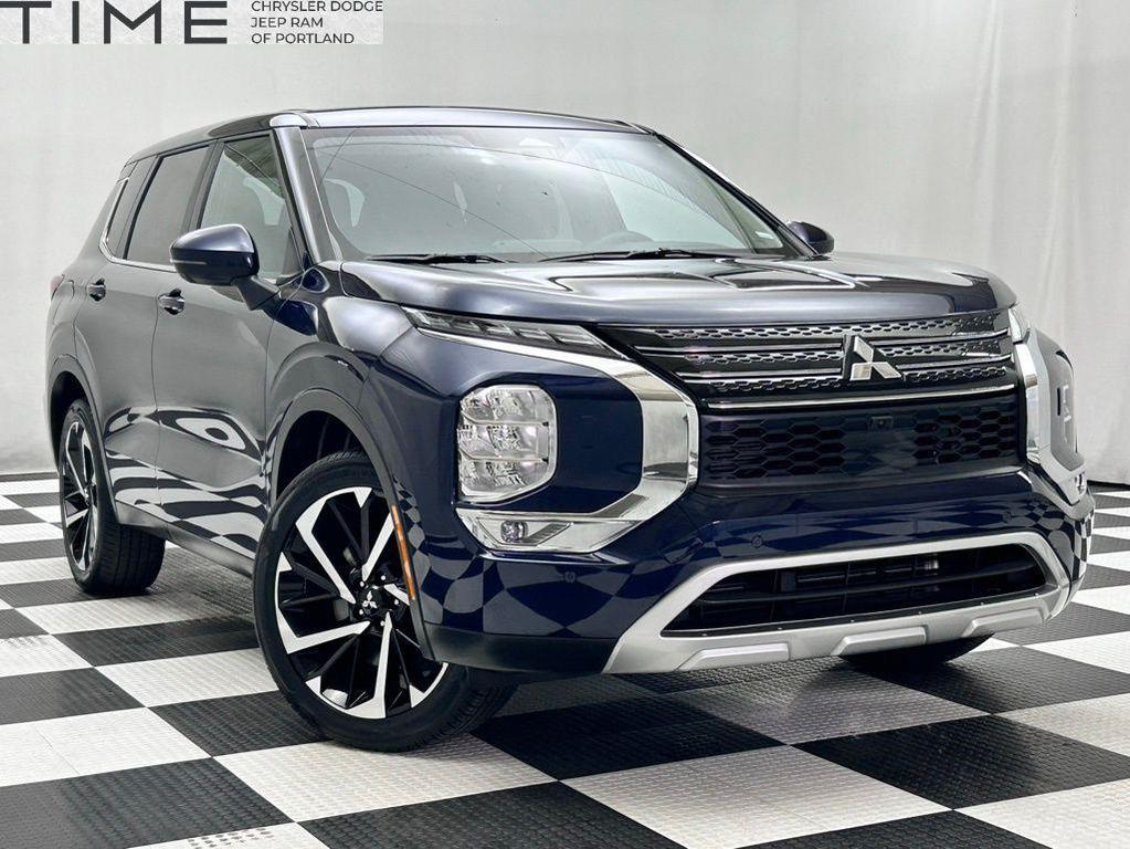 used 2024 Mitsubishi Outlander car, priced at $24,750
