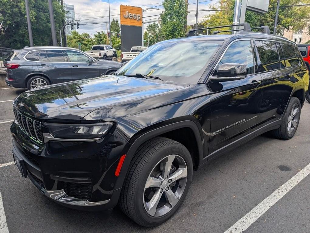 used 2021 Jeep Grand Cherokee L car, priced at $35,995