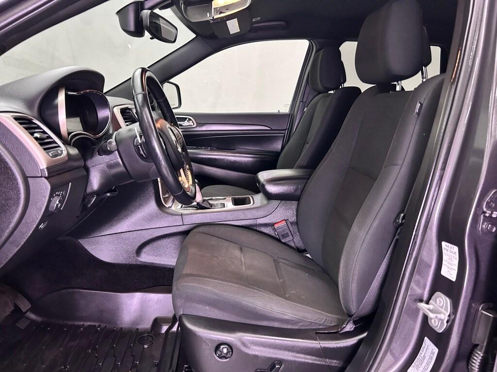 used 2017 Jeep Grand Cherokee car, priced at $12,978