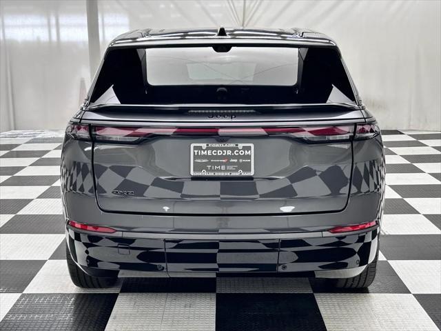 new 2025 Jeep Wagoneer S car, priced at $49,990
