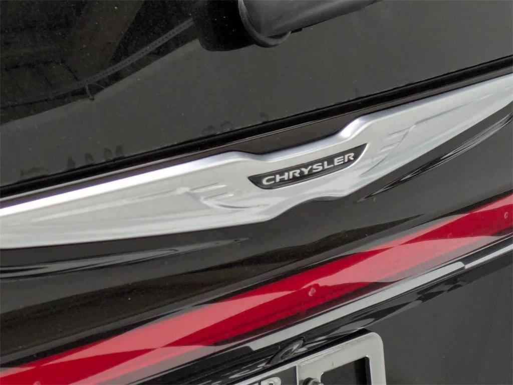 new 2025 Chrysler Pacifica car, priced at $49,550