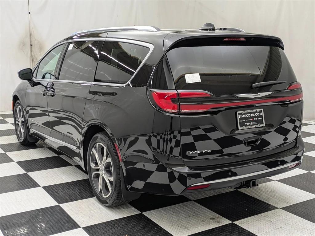 new 2025 Chrysler Pacifica car, priced at $49,550
