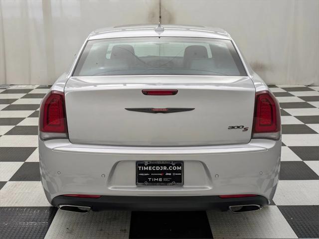 used 2022 Chrysler 300 car, priced at $27,884