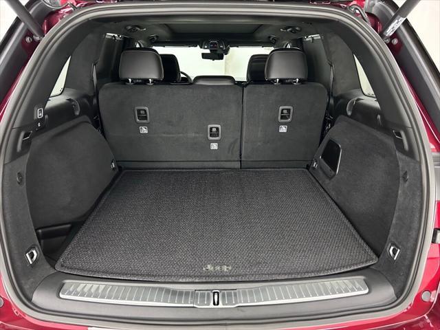 new 2025 Jeep Grand Cherokee car, priced at $66,490