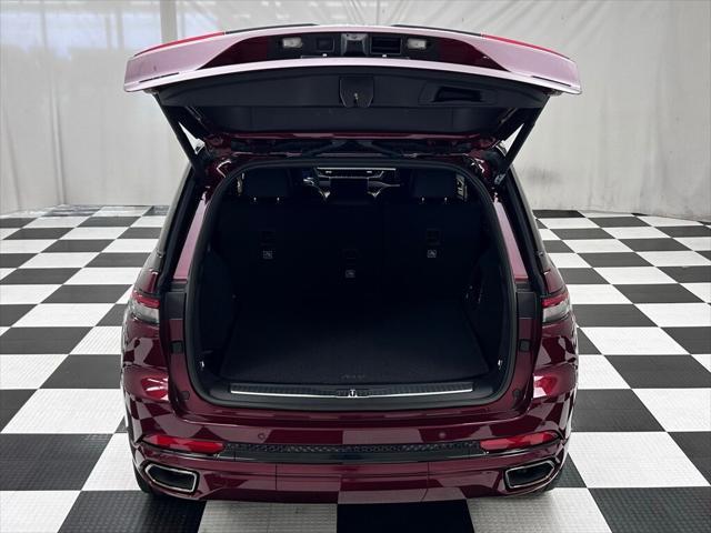 new 2025 Jeep Grand Cherokee car, priced at $66,490
