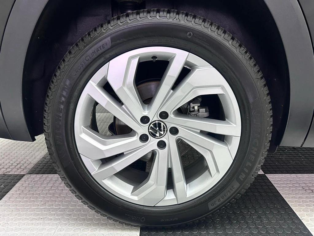 used 2021 Volkswagen Atlas car, priced at $23,995