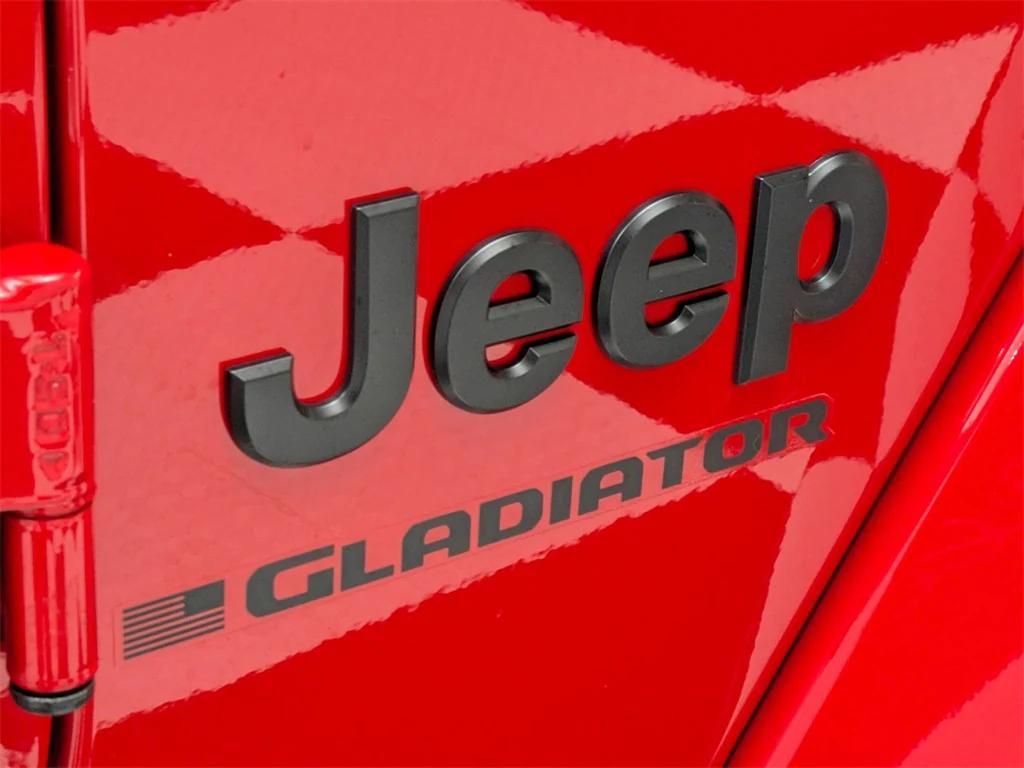 new 2025 Jeep Gladiator car, priced at $38,700