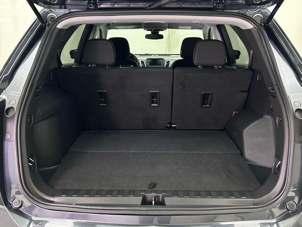used 2023 Chevrolet Equinox car, priced at $20,995