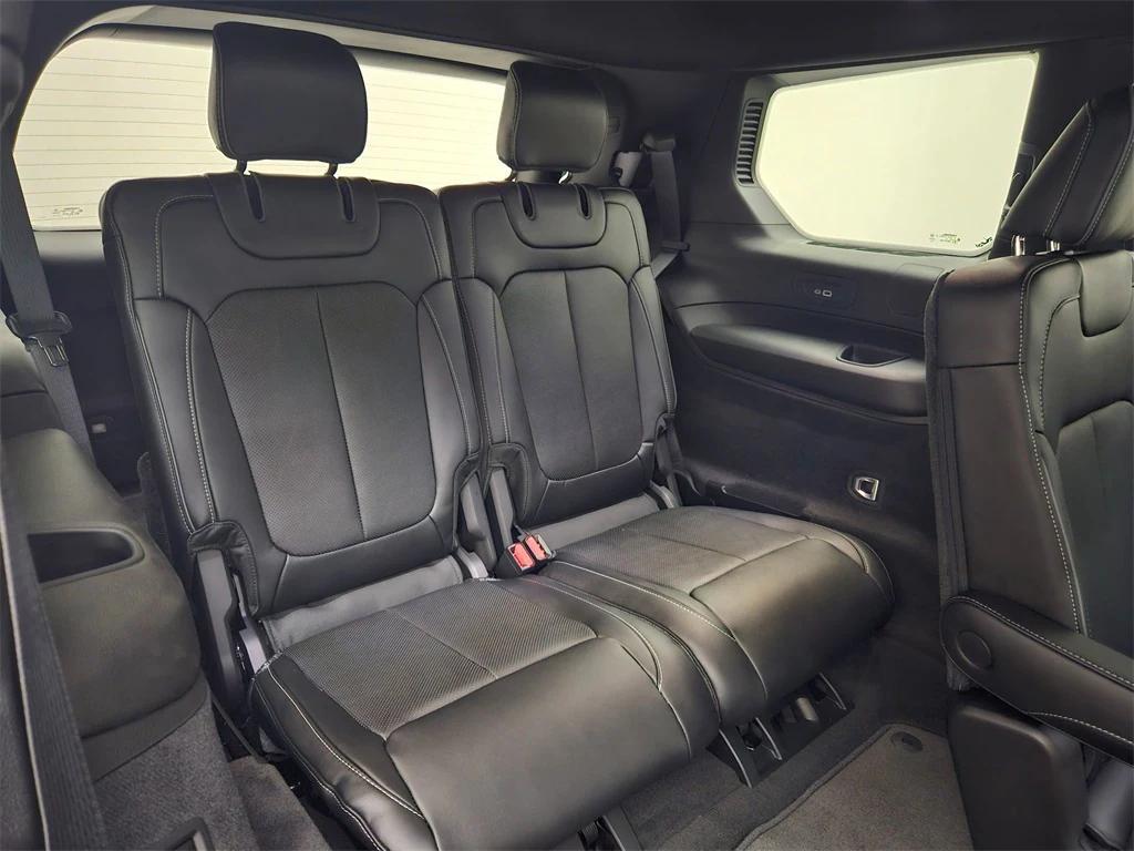 new 2025 Jeep Grand Cherokee L car, priced at $61,779