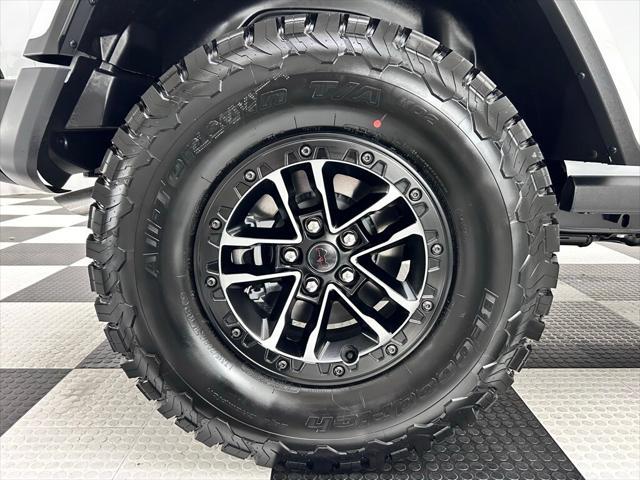 new 2025 Jeep Wrangler car, priced at $61,344