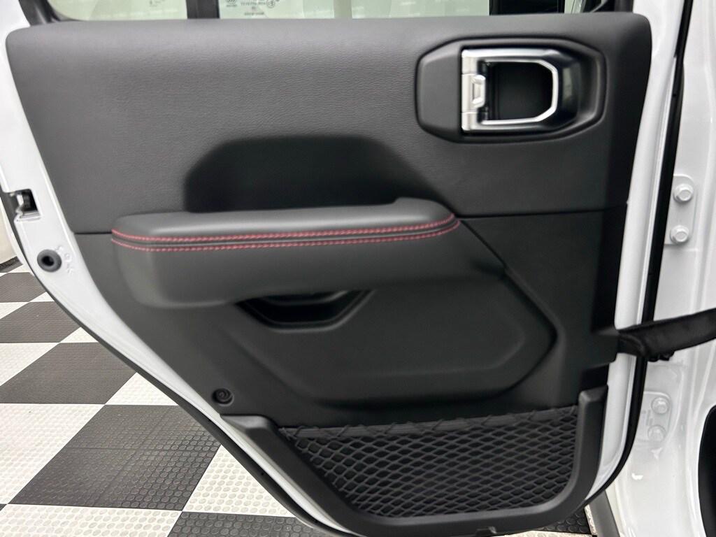 new 2025 Jeep Wrangler car, priced at $64,364