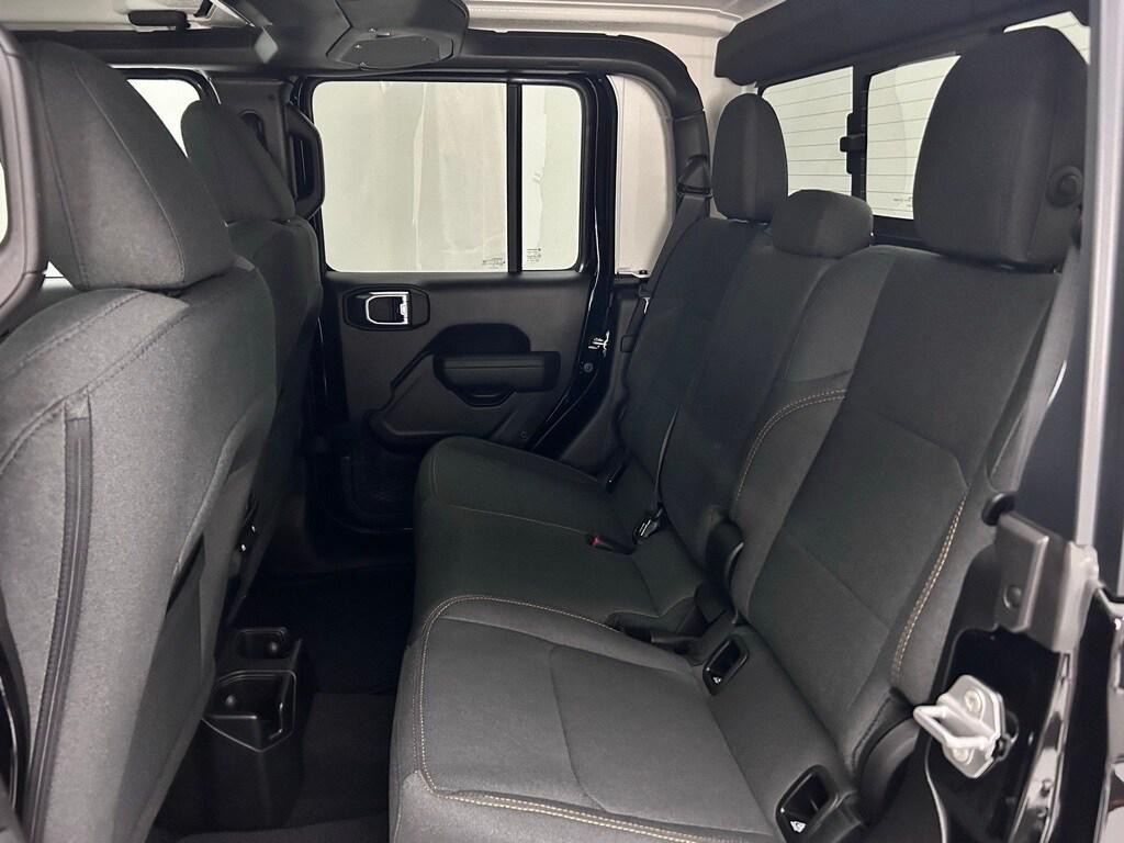 new 2025 Jeep Gladiator car, priced at $44,369