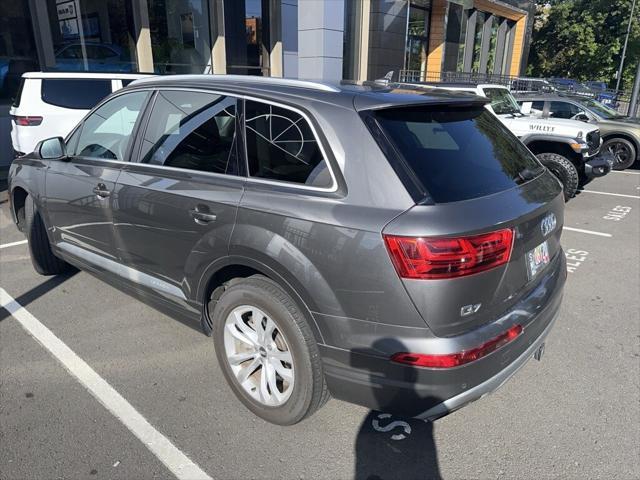 used 2018 Audi Q7 car, priced at $22,587