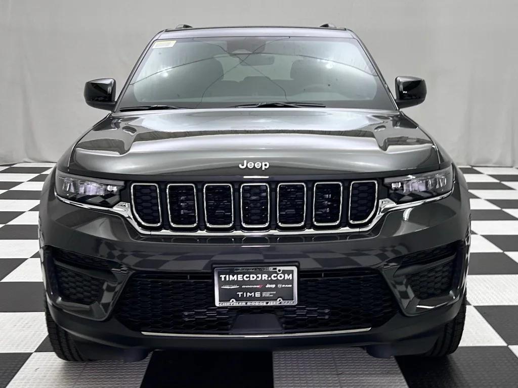 new 2025 Jeep Grand Cherokee car, priced at $36,870