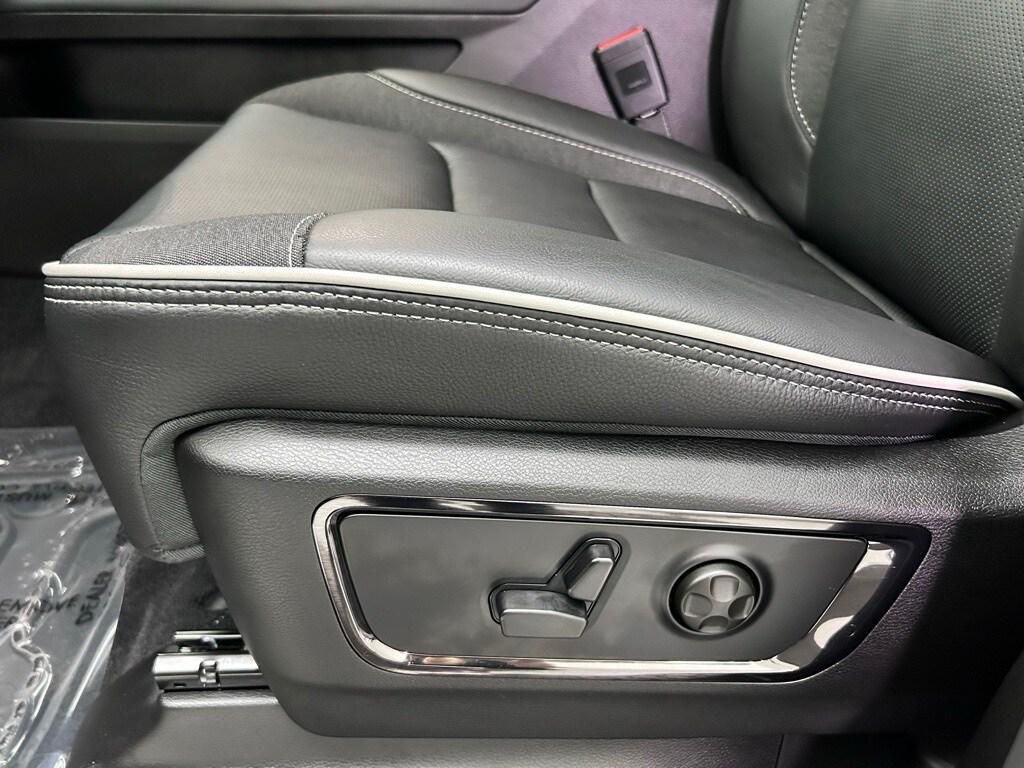 new 2026 Ram 1500 car, priced at $72,435