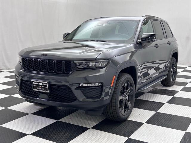 new 2025 Jeep Grand Cherokee car, priced at $47,995