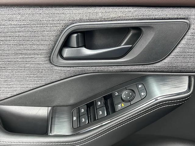 used 2021 Nissan Rogue car, priced at $18,995
