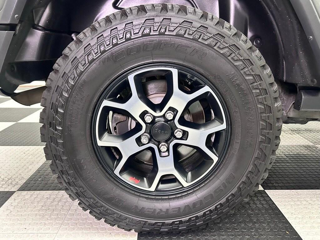 used 2019 Jeep Wrangler Unlimited car, priced at $33,990