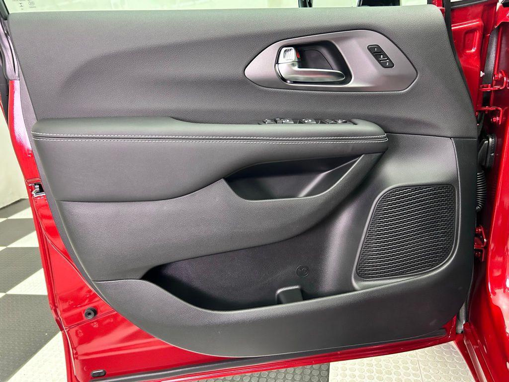 new 2026 Chrysler Pacifica car, priced at $43,210