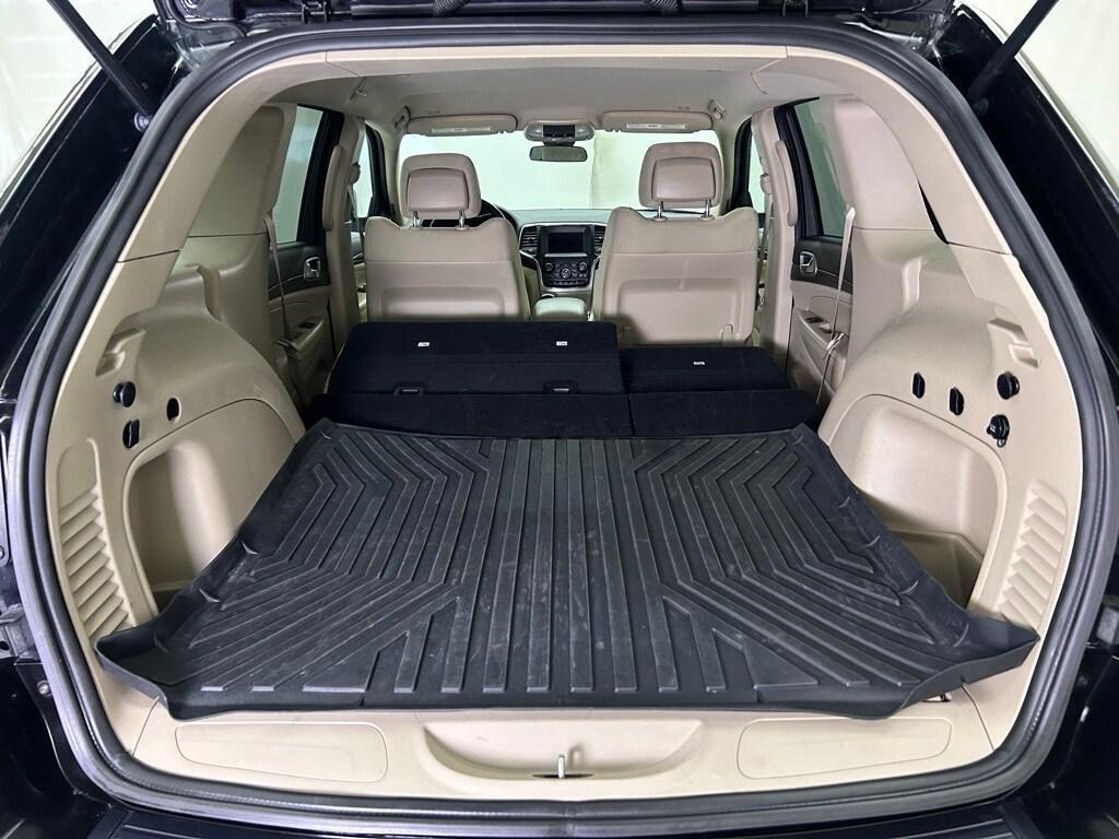 used 2021 Jeep Grand Cherokee car, priced at $25,634