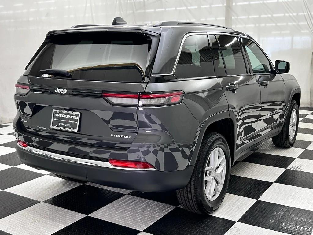 new 2025 Jeep Grand Cherokee car, priced at $34,589