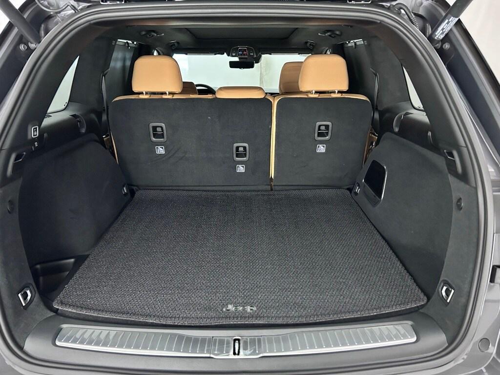 new 2025 Jeep Grand Cherokee car, priced at $63,125