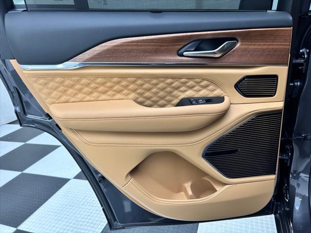 new 2025 Jeep Grand Cherokee car, priced at $64,375