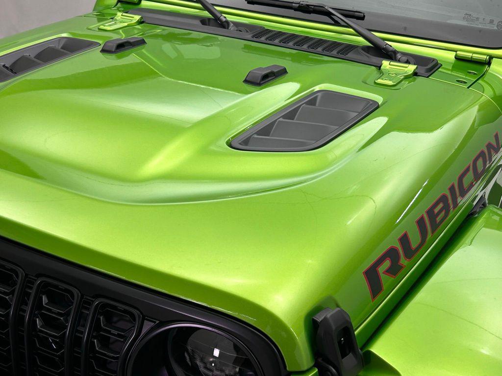 new 2025 Jeep Wrangler car, priced at $57,536