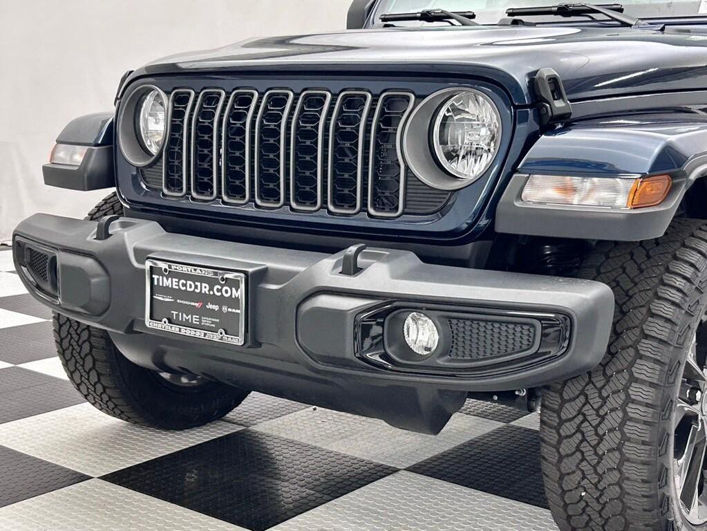 new 2025 Jeep Gladiator car, priced at $42,287
