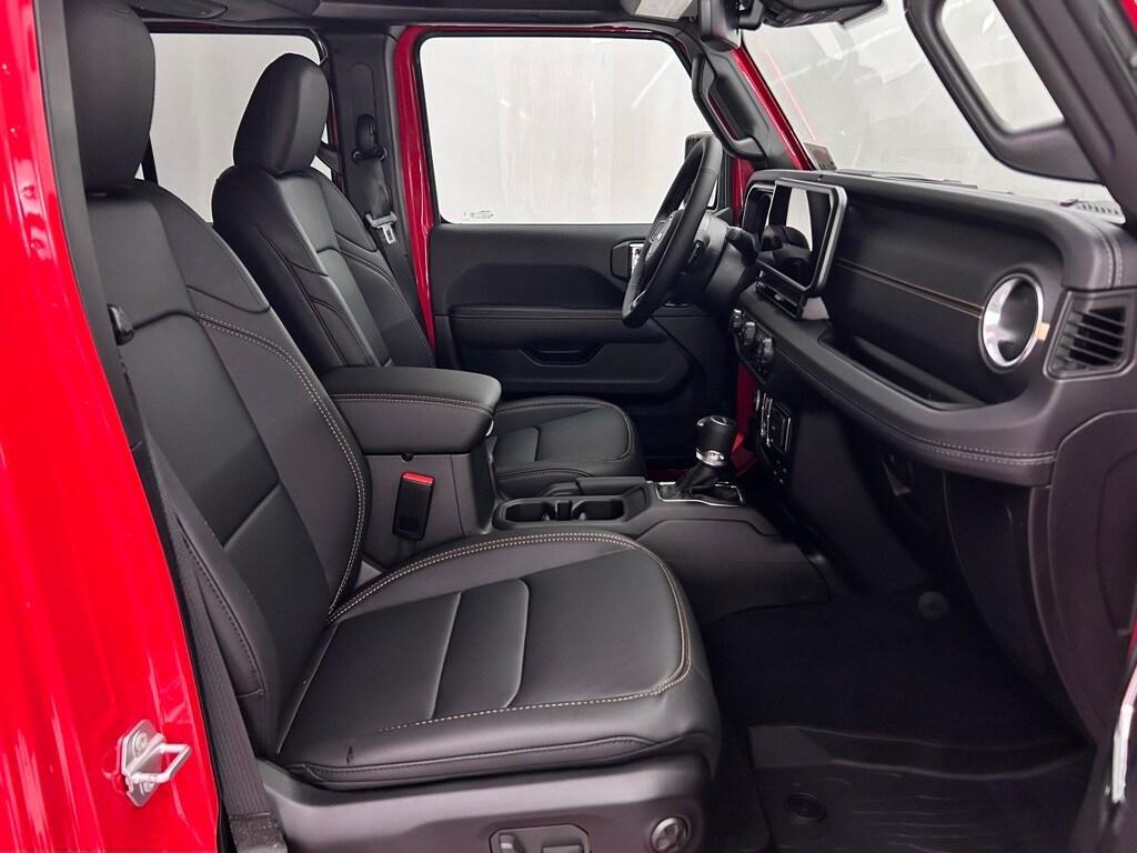 new 2025 Jeep Gladiator car, priced at $51,488