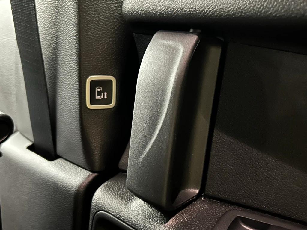 new 2025 Chrysler Pacifica car, priced at $42,170