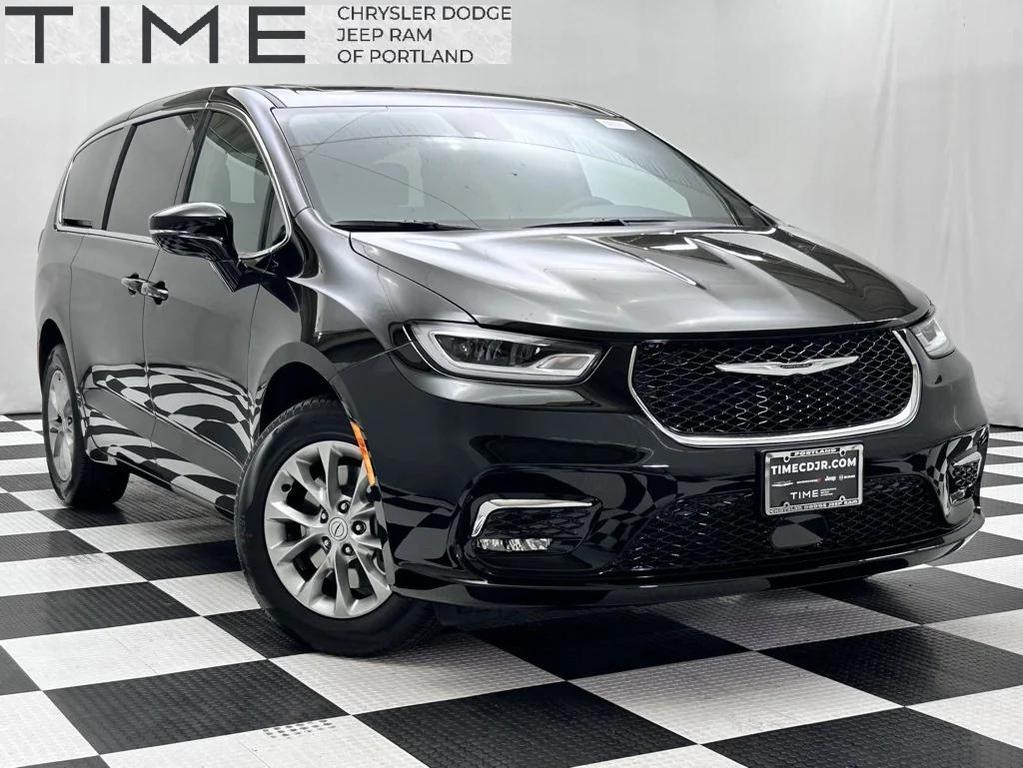 new 2026 Chrysler Pacifica car, priced at $44,764