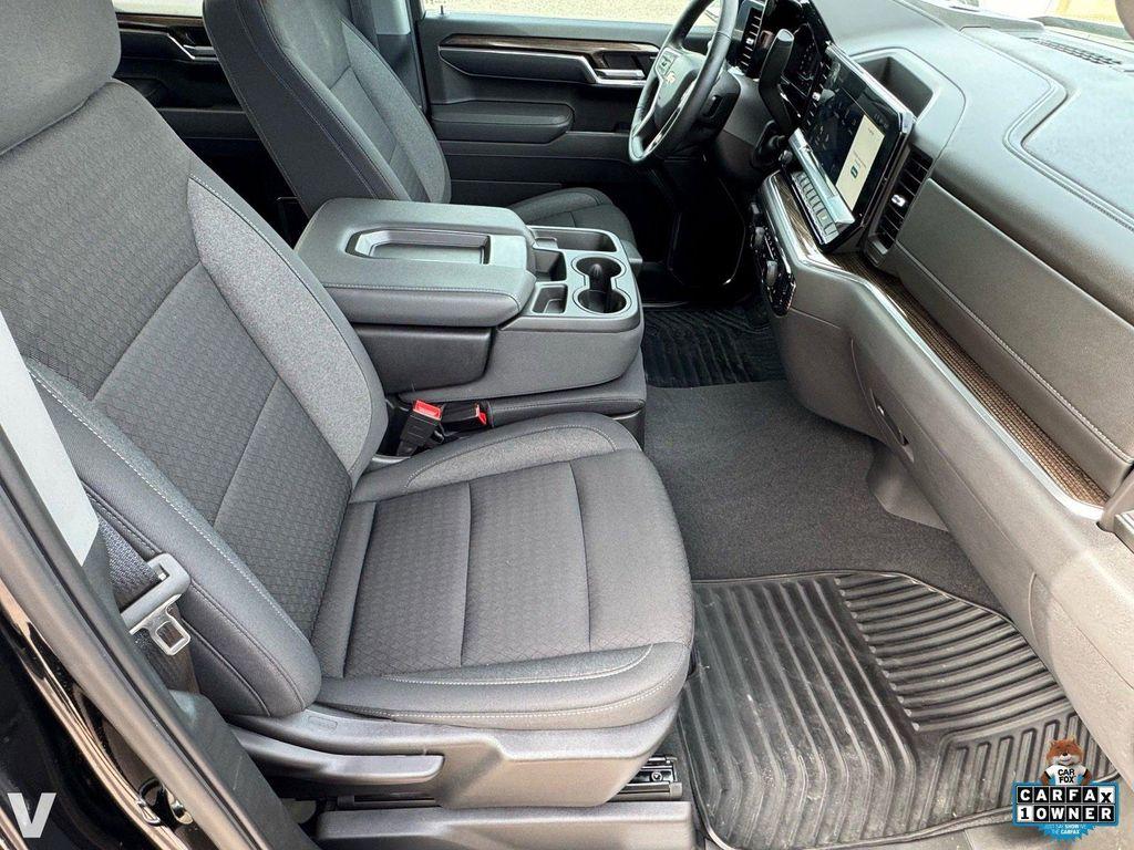 used 2025 Chevrolet Silverado 1500 car, priced at $41,264