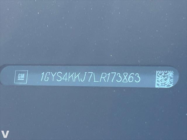 used 2020 Cadillac Escalade ESV car, priced at $39,158