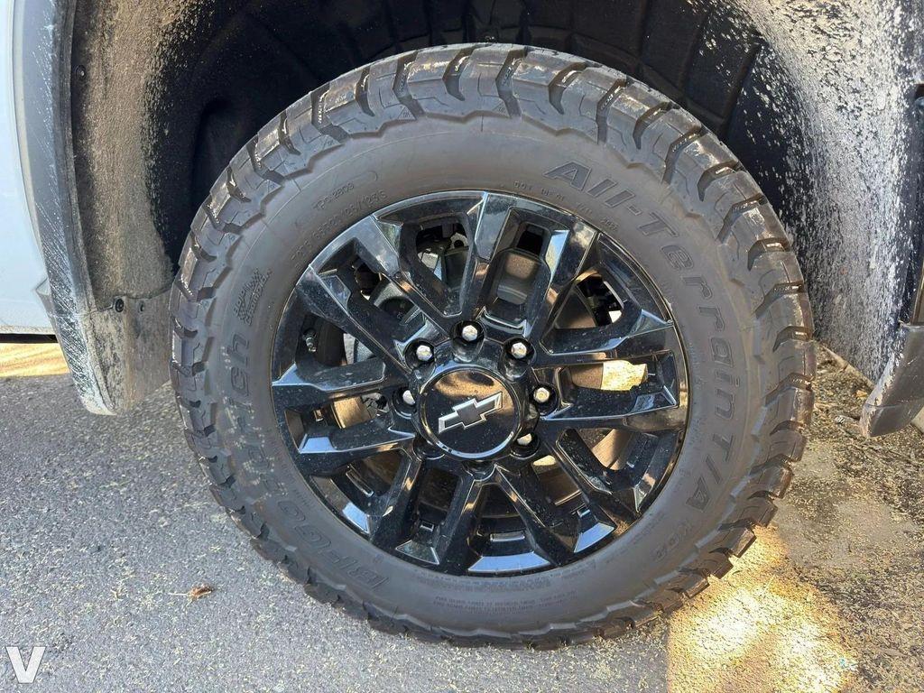 new 2025 Chevrolet Silverado 3500 car, priced at $78,644