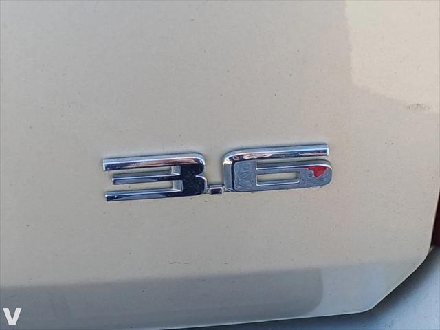 used 2015 Cadillac SRX car